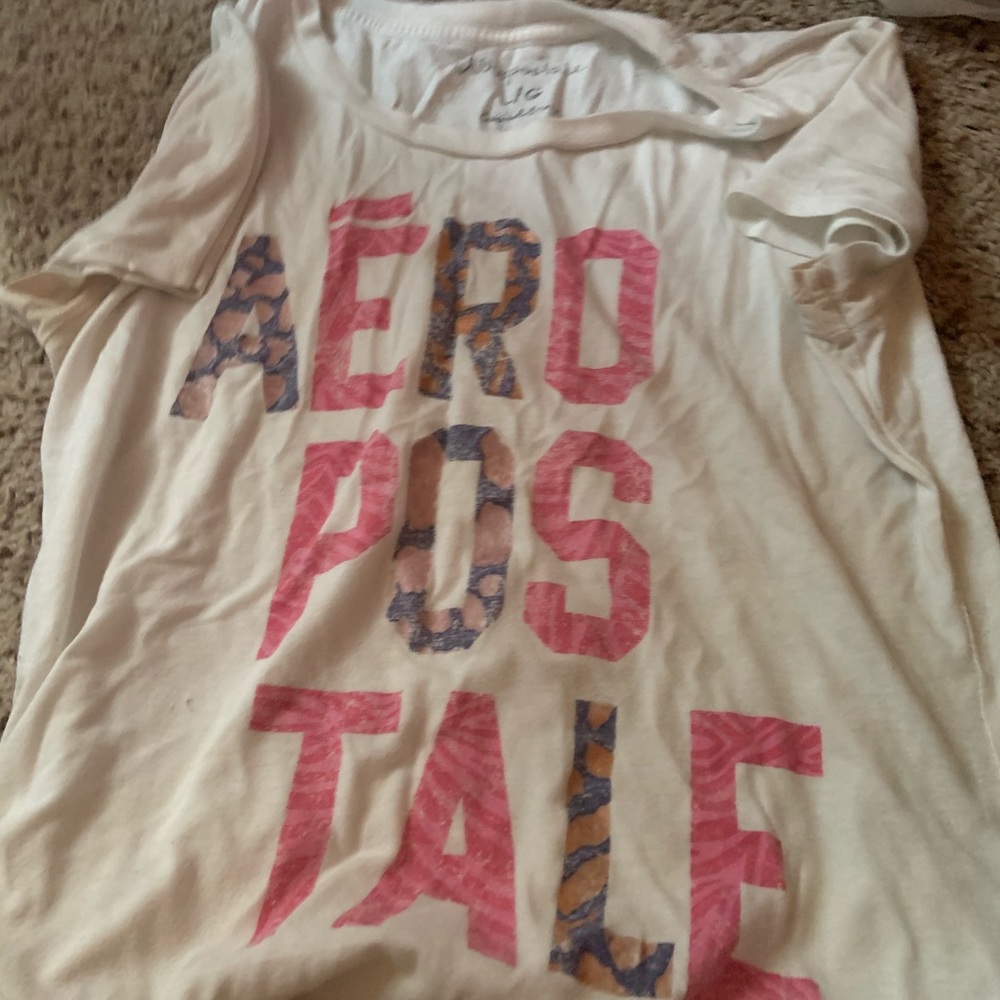Aeropostale t-shirt